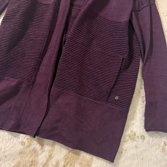 Lululemon Sit In Lotus Wrap II Heathered Plum Size 10 Merino Wool Cardigan - Picture 2 of 9
